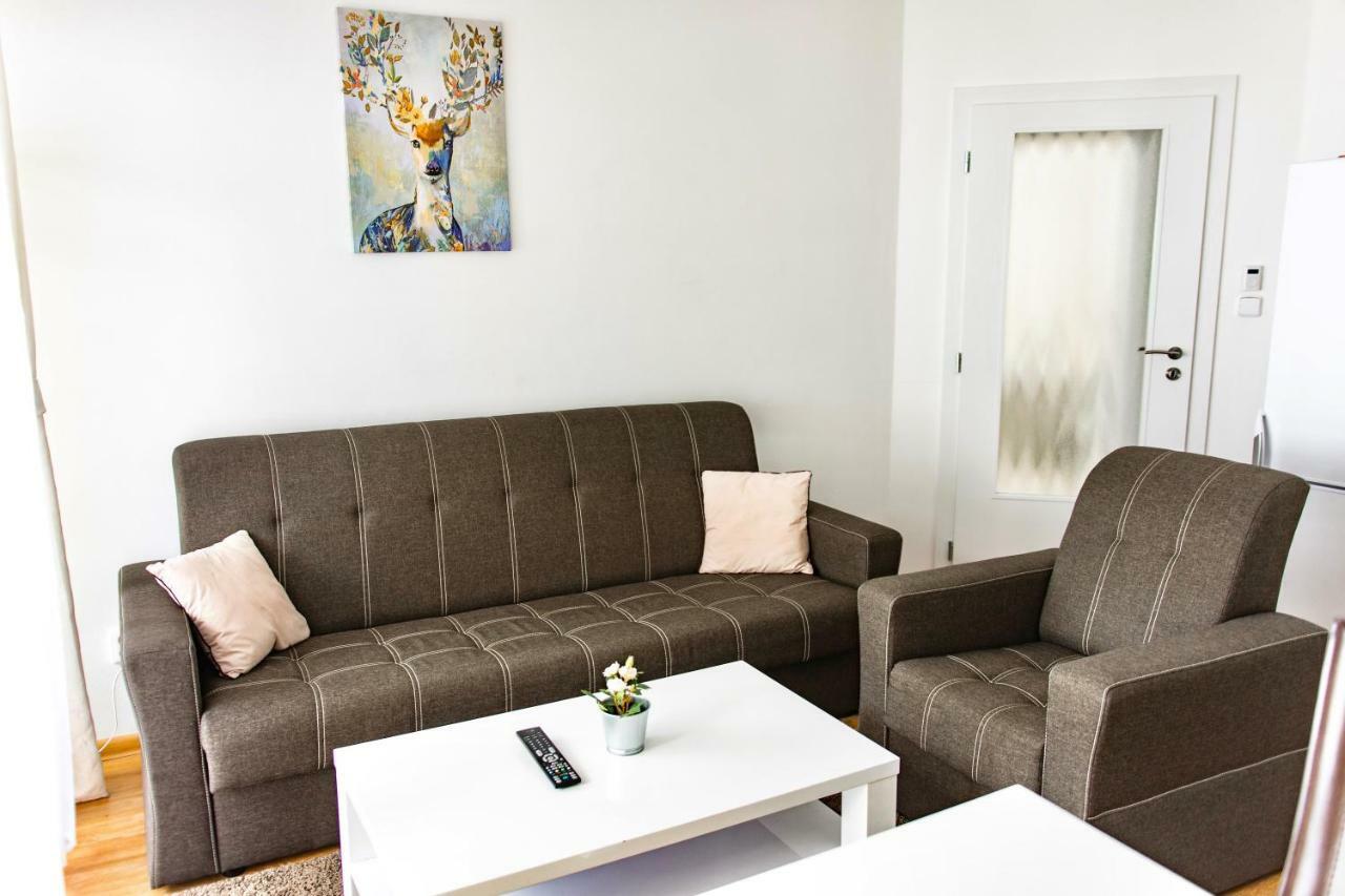 Apartman Reggie - Пец под Снескоу Екстер'єр фото